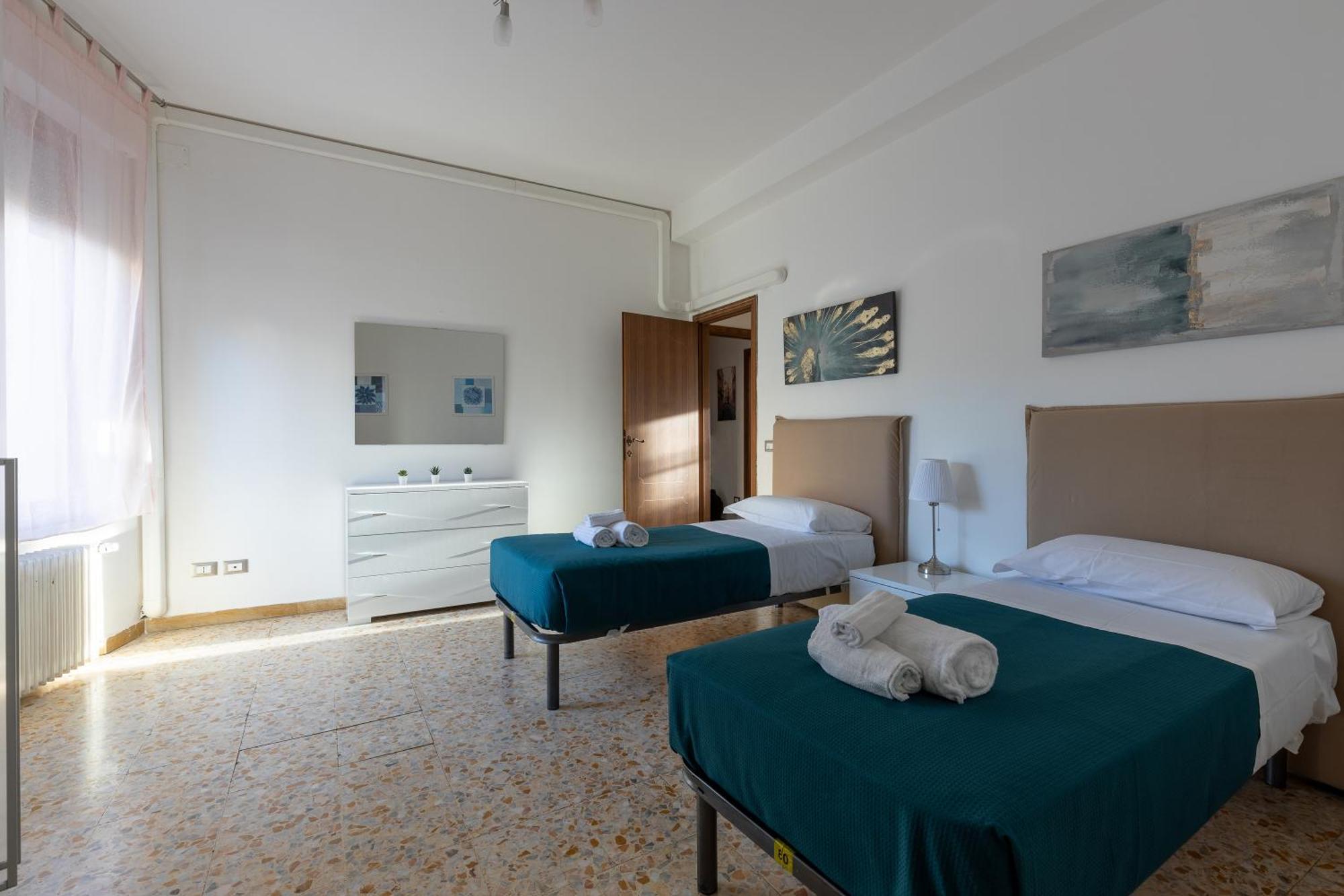 Pisa Quiet And Bright Flats With Balcony Apartment Exterior photo